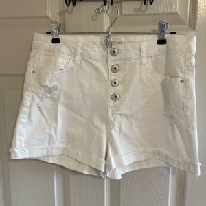 208.  NOBO HIGH RISE White Shorts - Size 13
